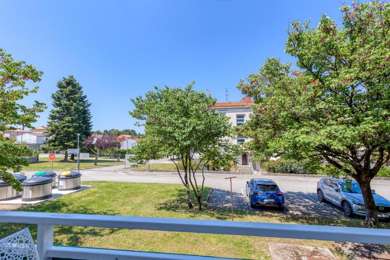 Apartment Gaby With Balcony Poreč Exteriér fotografie